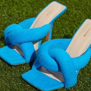 PLT Blue Towelling Quilted Knot Heel